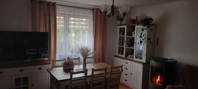 Mieszkanie 3-pokojowe Stary Uścimów. Zdjęcie 1