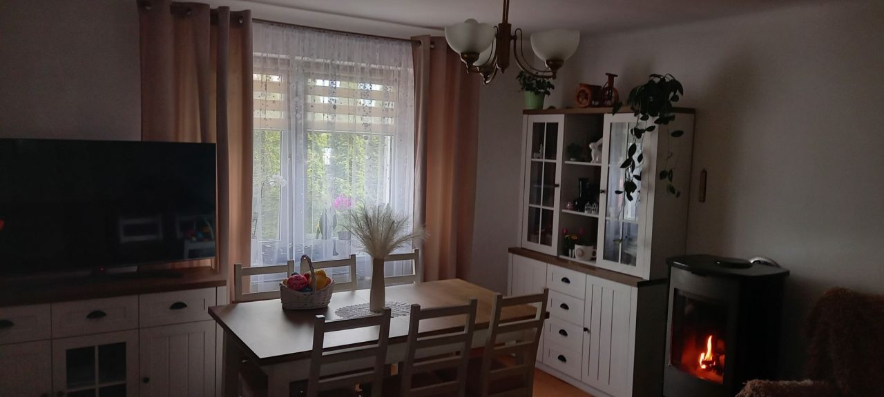 Mieszkanie 3-pokojowe Stary Uścimów. Zdjęcie 1