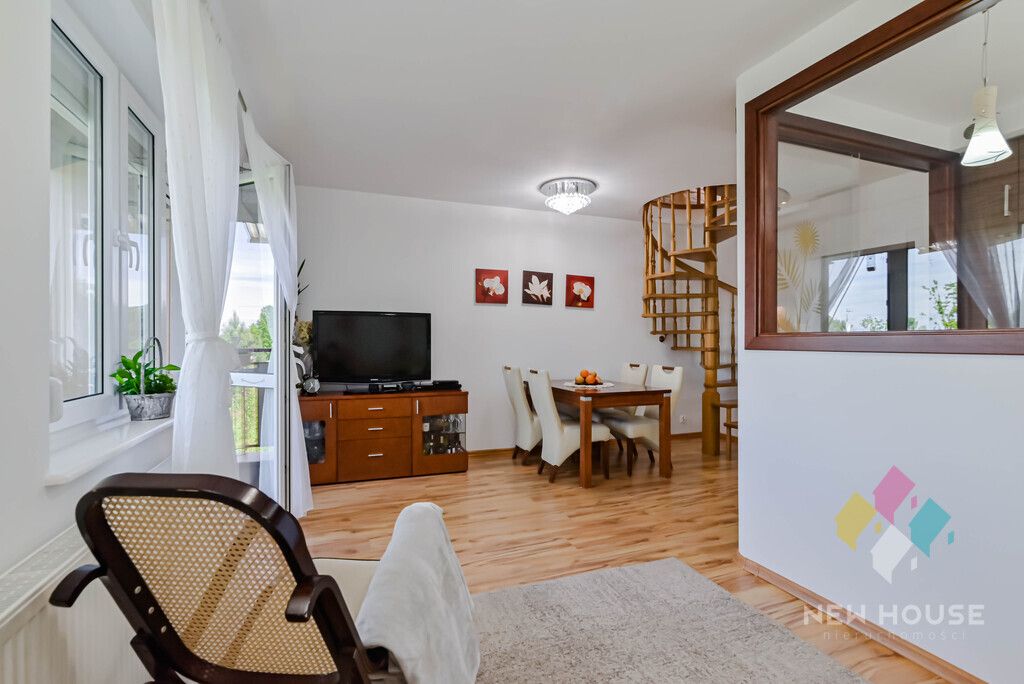 Mieszkanie 4-pokojowe Słupy. Zdjęcie 24