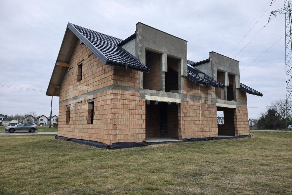 bliźniak, 5 pokoi Rzeszów Budziwój, ul. Strzelców. Zdjęcie 2