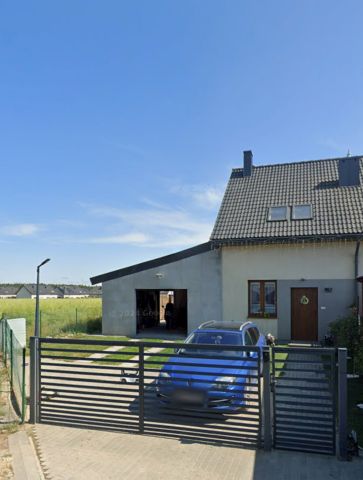 bliźniak, 3 pokoje Nowy Tuchom, ul. Wspólna. Zdjęcie 1