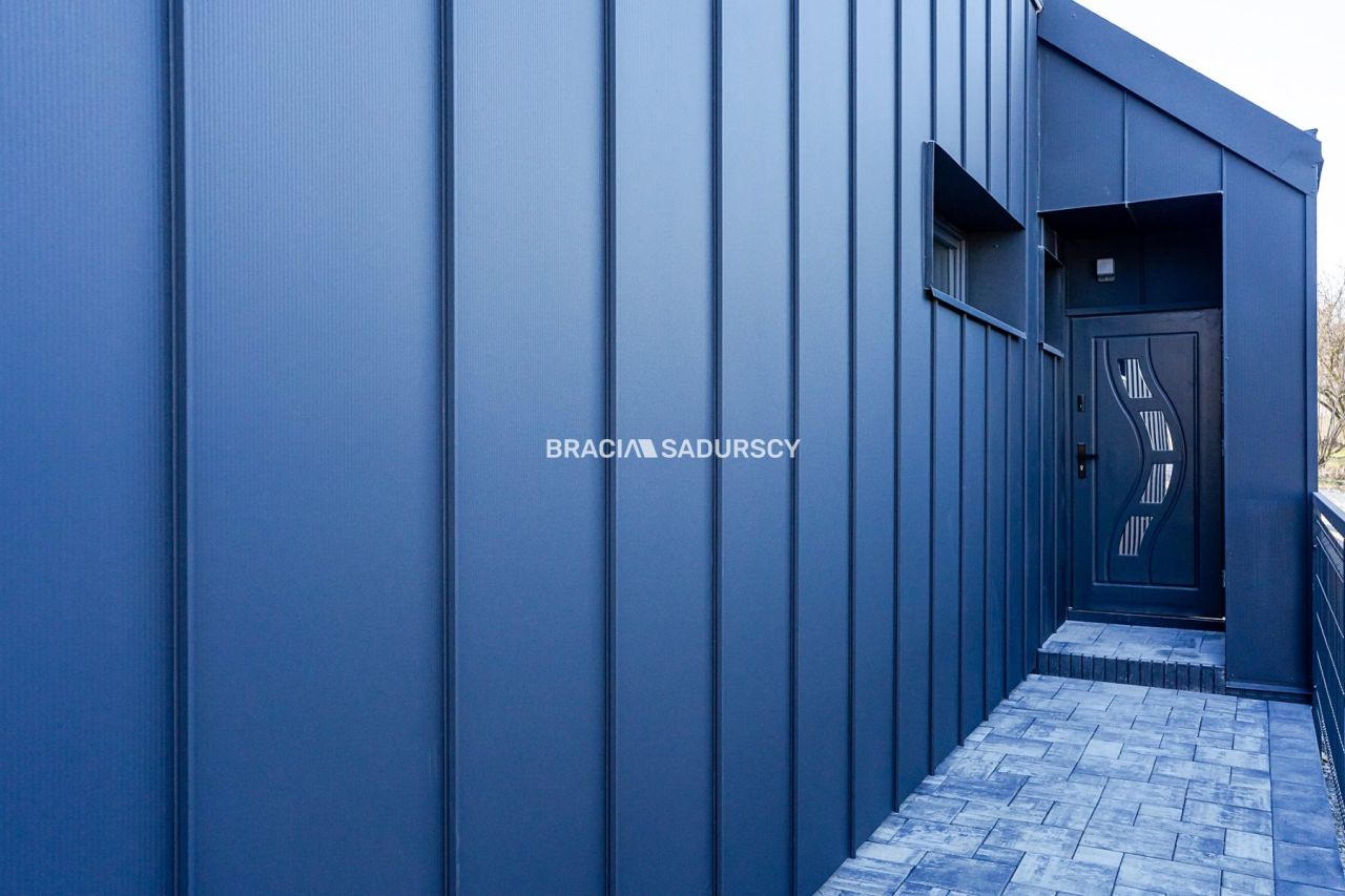 dom wolnostojący, 5 pokoi Bębło. Zdjęcie 10