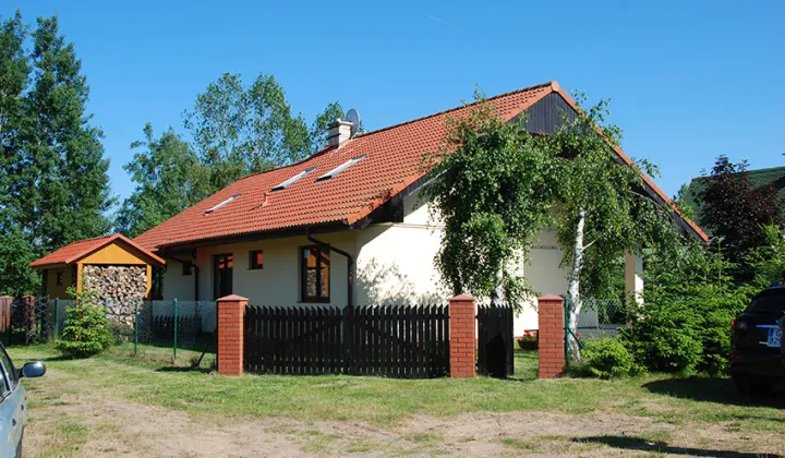 dom wolnostojący, 12 pokoi Rowy, ul. Magnoliowa