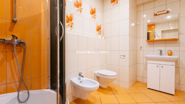 bliźniak, 6 pokoi Kokotów. Zdjęcie 22