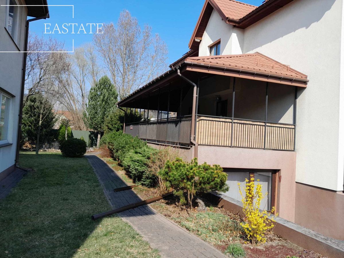 dom wolnostojący, 15 pokoi Warszawa Wawer, ul. Kadetów. Zdjęcie 2