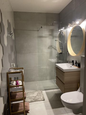 Mieszkanie 4-pokojowe Hel, ul. adm. Steyera. Zdjęcie 5