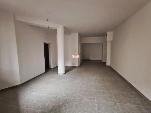 Lokal Kraków Podgórze, pl. Bohaterów Getta. Zdjęcie 2