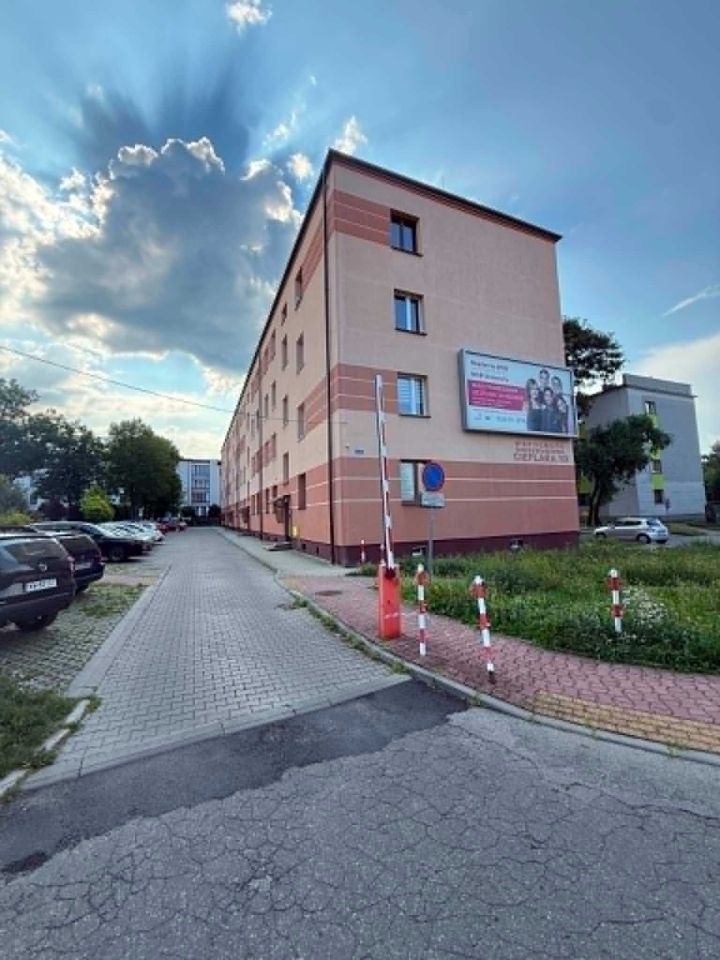 Mieszkanie 1-pokojowe Dąbrowa Górnicza Centrum, ul. Zygmunta Cieplaka. Zdjęcie 1