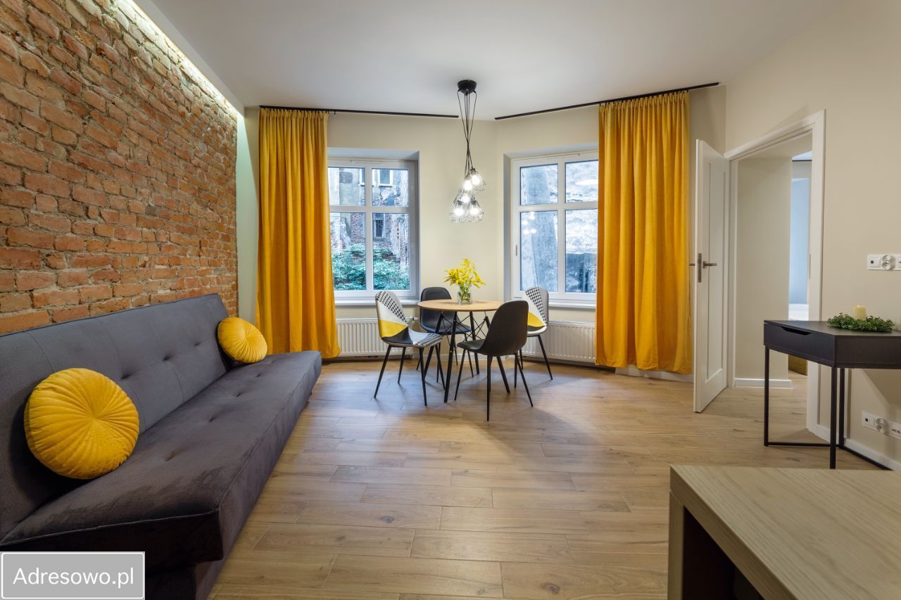 Mieszkanie 4-pokojowe Kłodzko, pl. Kościelny