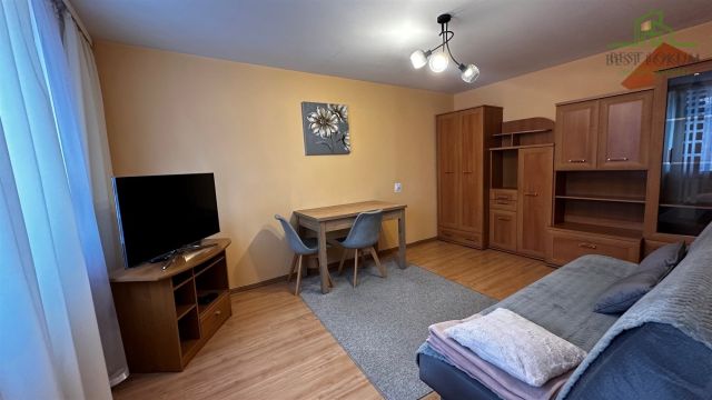 Mieszkanie 1-pokojowe Kielce Uroczysko, ul. Jesionowa. Zdjęcie 2