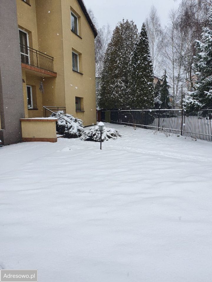 dom wolnostojący, 12 pokoi Zawiercie, ul. Kombatantów. Zdjęcie 3