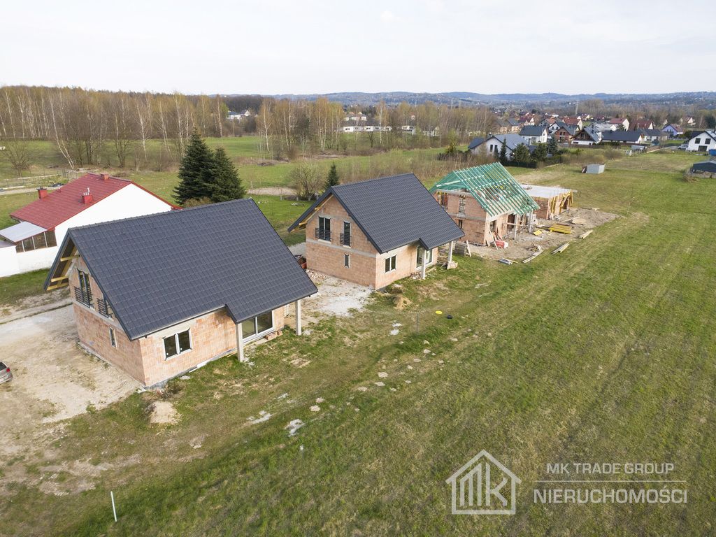 dom wolnostojący, 5 pokoi Kłaj. Zdjęcie 4