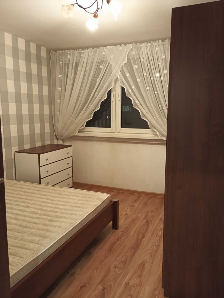 Mieszkanie 3-pokojowe Lwówek Śląski, ul. Malinowskiego. Zdjęcie 3