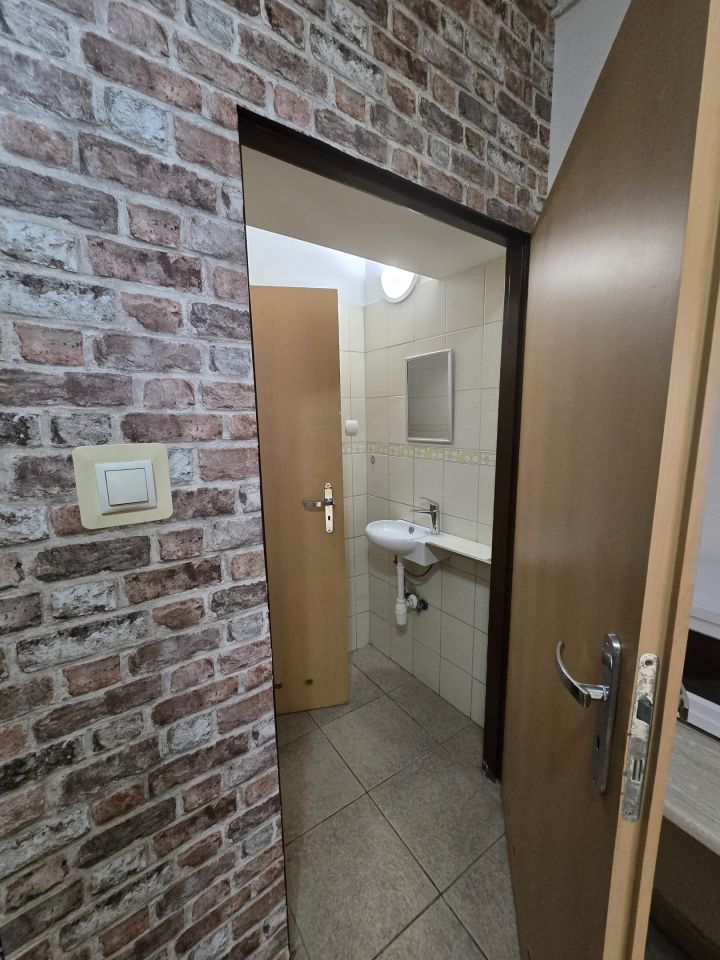 Lokal Legnica, ul. Fabryczna. Zdjęcie 17