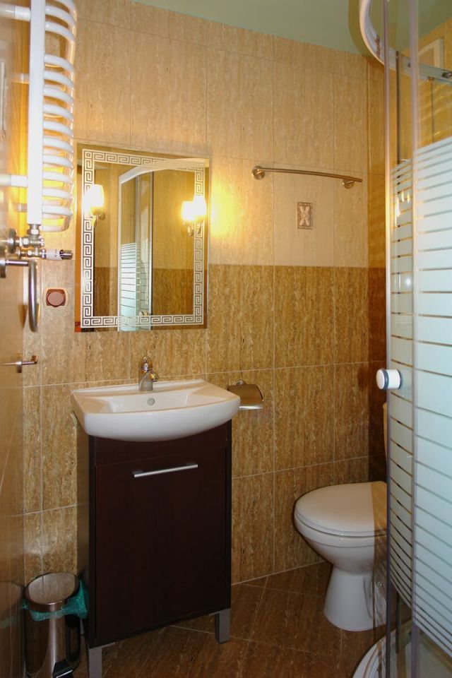 dom wolnostojący, 14 pokoi Stronie Śląskie, ul. Górna. Zdjęcie 14