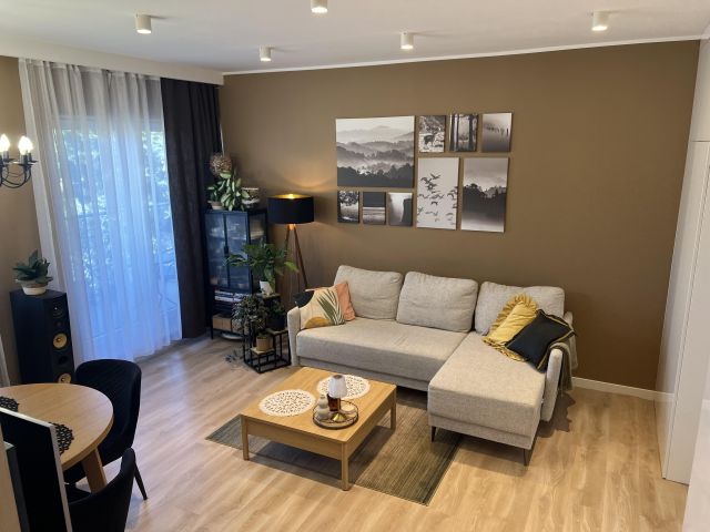 Mieszkanie 3-pokojowe Poznań Starołęka, ul. Żorska. Zdjęcie 1