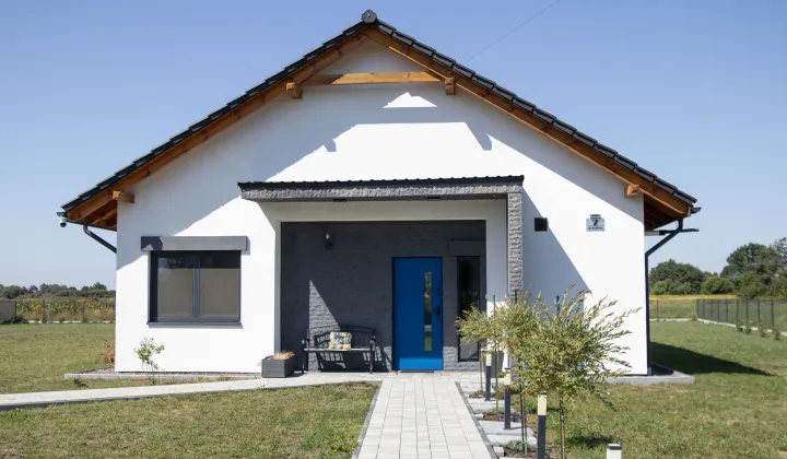 dom wolnostojący, 4 pokoje Grębów Palędzie, ul. Ludowa