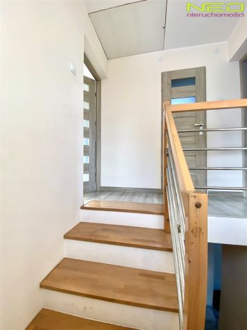 dom wolnostojący, 3 pokoje Radostków. Zdjęcie 9