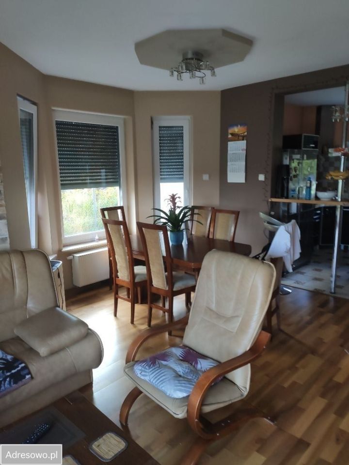 dom wolnostojący, 5 pokoi Poczernin. Zdjęcie 11