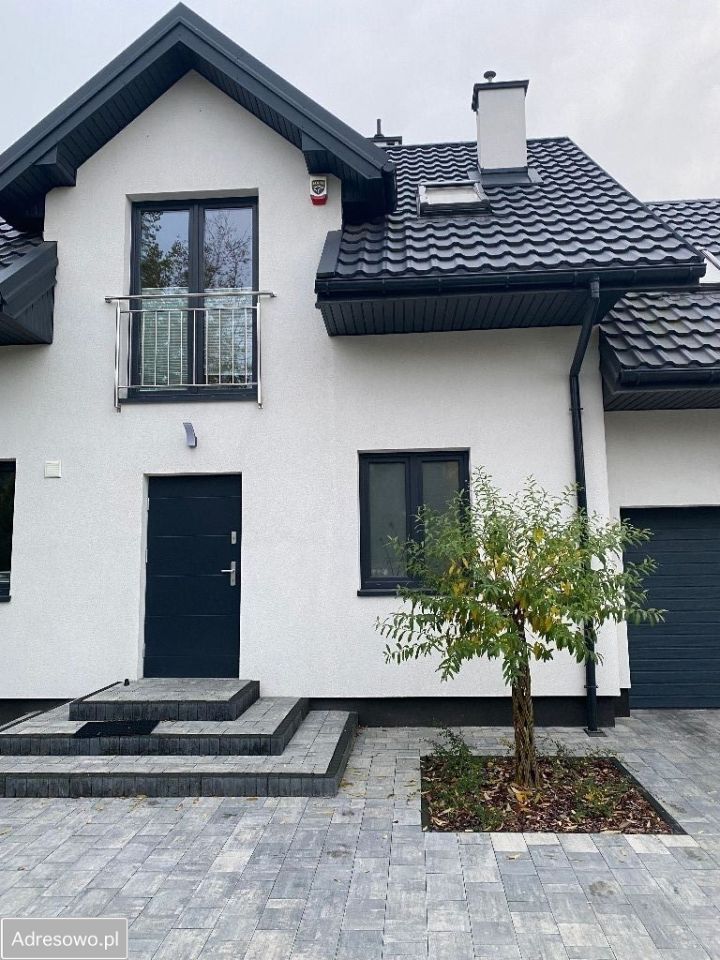 bliźniak, 4 pokoje Warszawa Rembertów, ul. Czwartaków. Zdjęcie 1