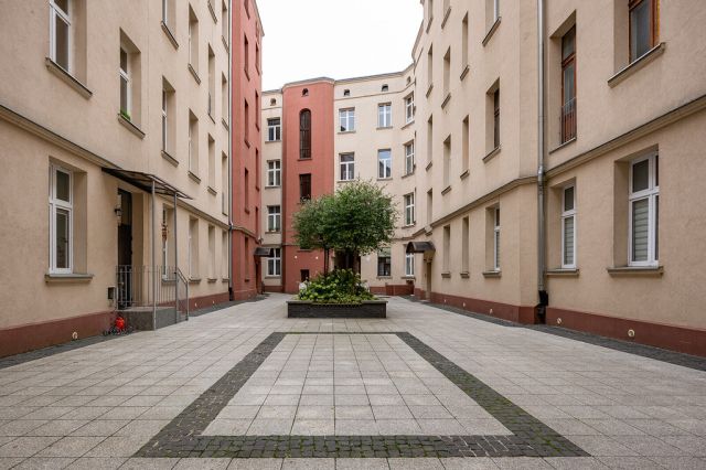 Mieszkanie 5-pokojowe Łódź, park Stefana Żeromskiego. Zdjęcie 2