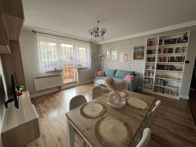 Mieszkanie 3-pokojowe Kowale, ul. Heliosa. Zdjęcie 1