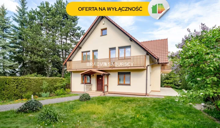dom wolnostojący, 9 pokoi Kraków Podgórze Duchackie, ul. Turniejowa