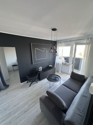 Mieszkanie 2-pokojowe Wrocław Kozanów, ul. Dokerska. Zdjęcie 1