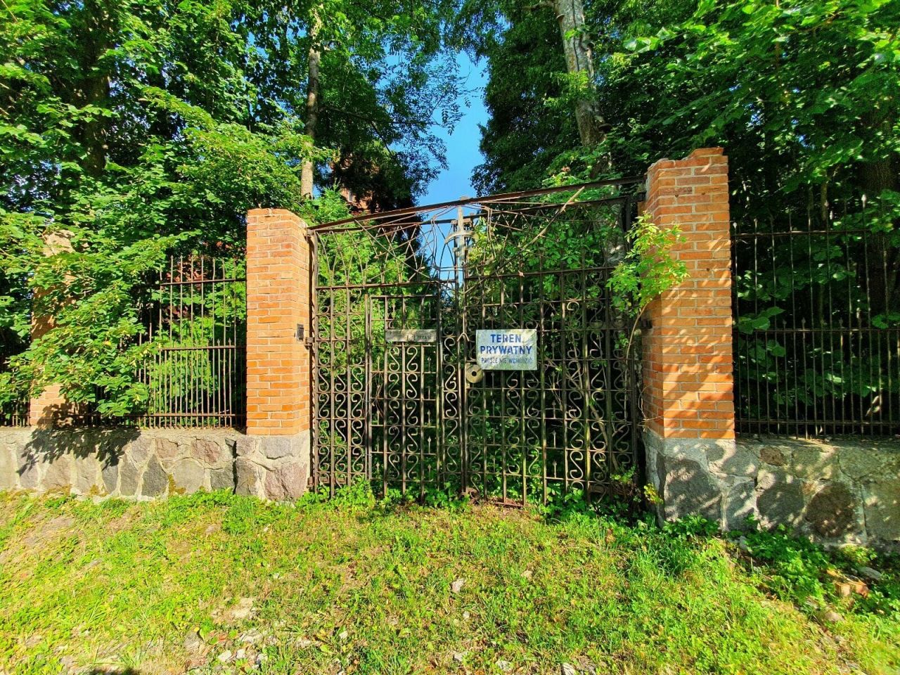 Nieruchomość komercyjna Opaleniec. Zdjęcie 2