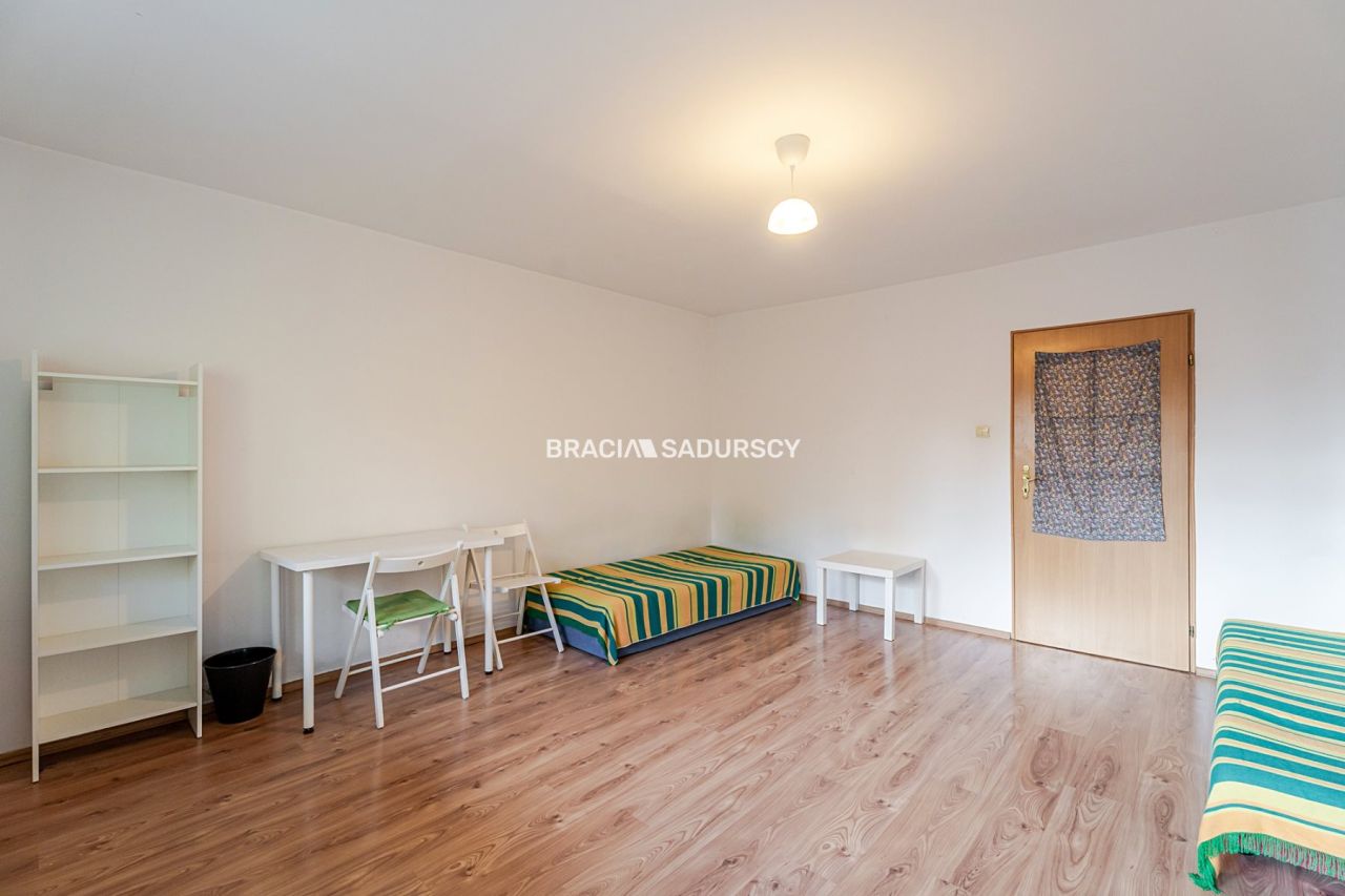 Mieszkanie 3-pokojowe Kraków Mistrzejowice, os. Oświecenia. Zdjęcie 4