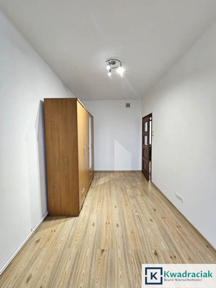 Mieszkanie 2-pokojowe Krosno, ul. Kolejowa. Zdjęcie 3