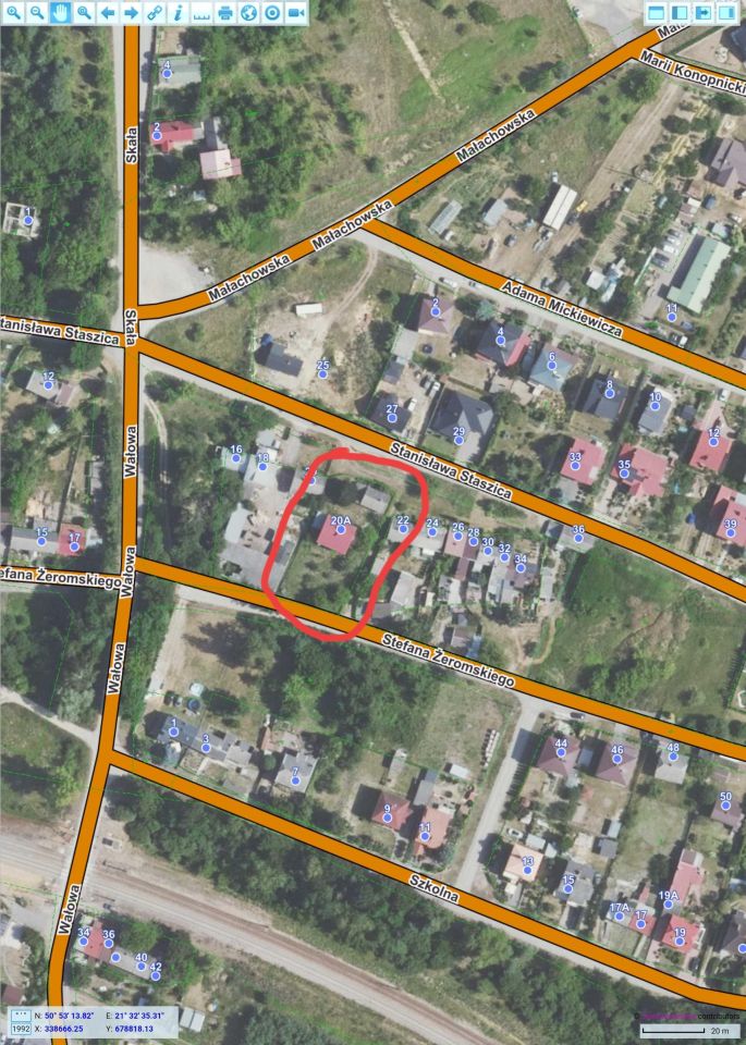 dom wolnostojący, 2 pokoje Ćmielów, ul. Stanisława Staszica. Zdjęcie 10