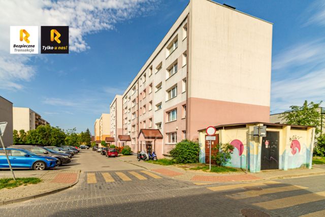 Mieszkanie 3-pokojowe Wejherowo, ul. Stefana Żeromskiego. Zdjęcie 1