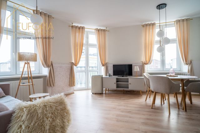 Mieszkanie 2-pokojowe Łódź, al. 1 Maja. Zdjęcie 2