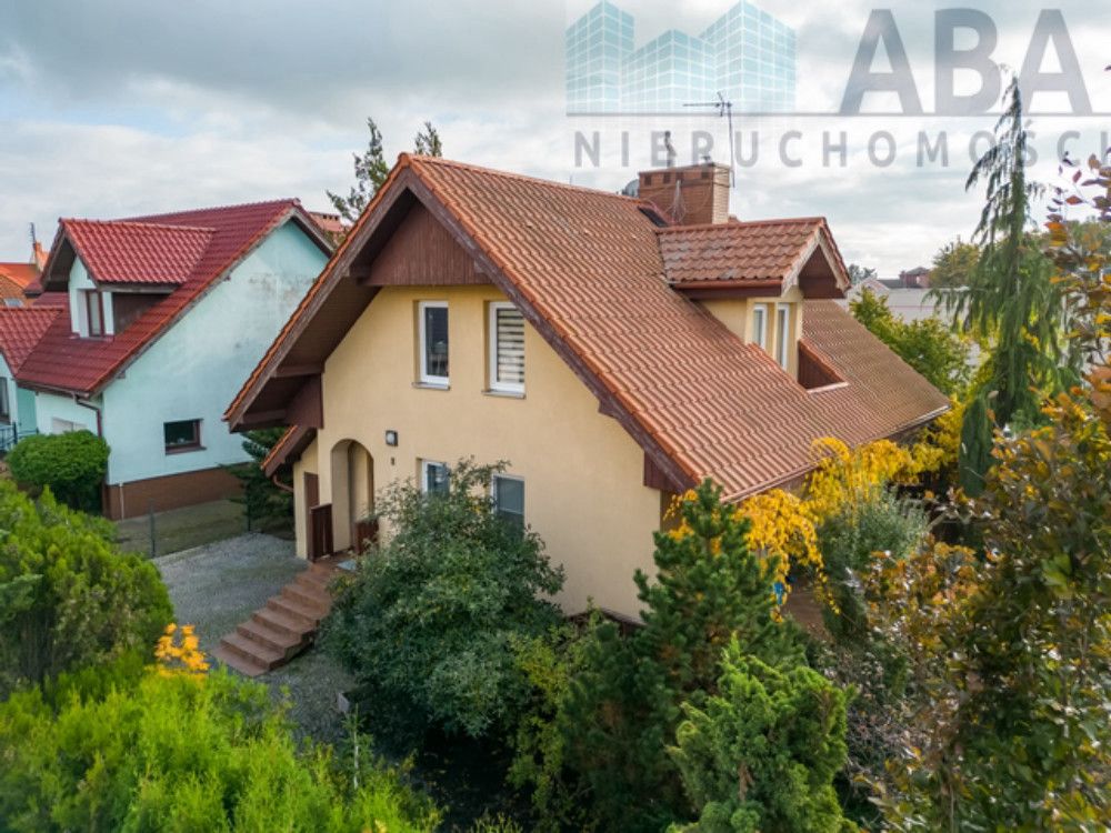 dom wolnostojący, 4 pokoje Koło, ul. Leopolda Staffa