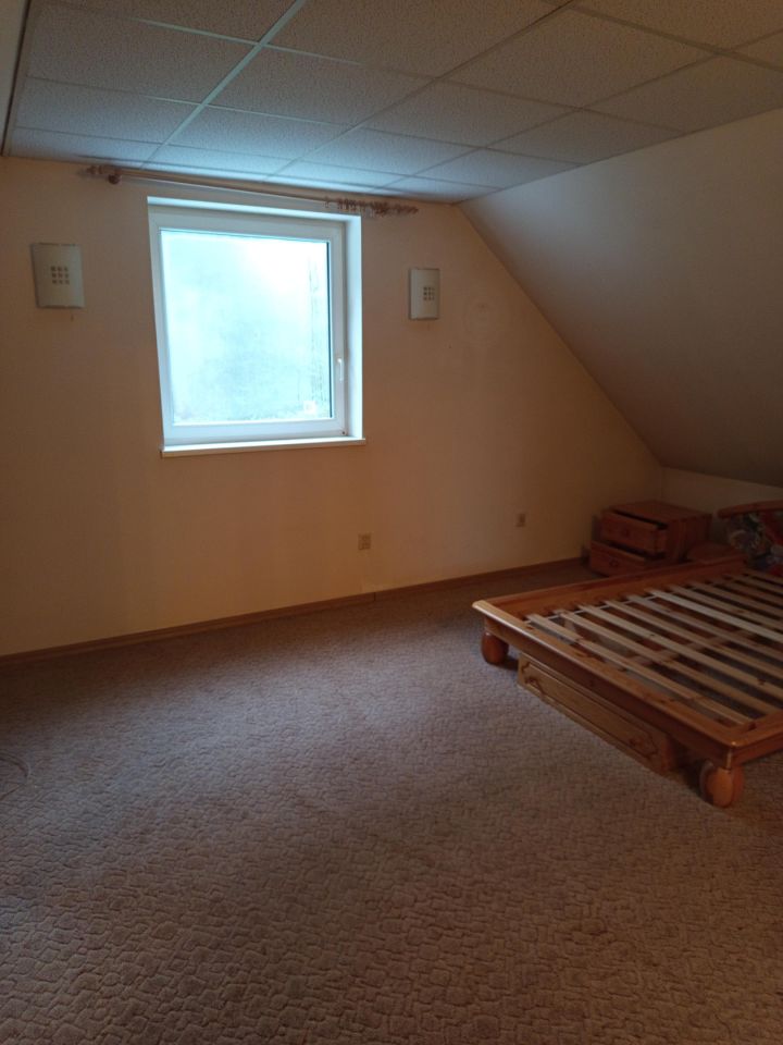 dom wolnostojący, 4 pokoje Płozy. Zdjęcie 24