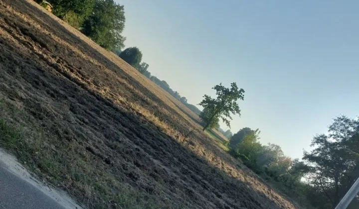 Działka budowlana Adamów