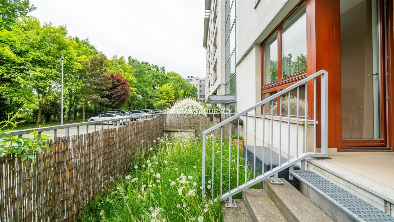 Mieszkanie 2-pokojowe Kraków Dębniki, ul. dr. Jana Piltza. Zdjęcie 27