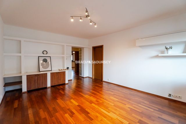 Mieszkanie 3-pokojowe Kraków Krowodrza, ul. Kazimierza Wierzyńskiego. Zdjęcie 3