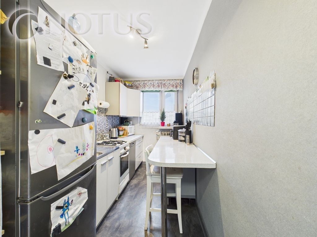 Mieszkanie 3-pokojowe Świętochłowice, ul. Nastolatków. Zdjęcie 3