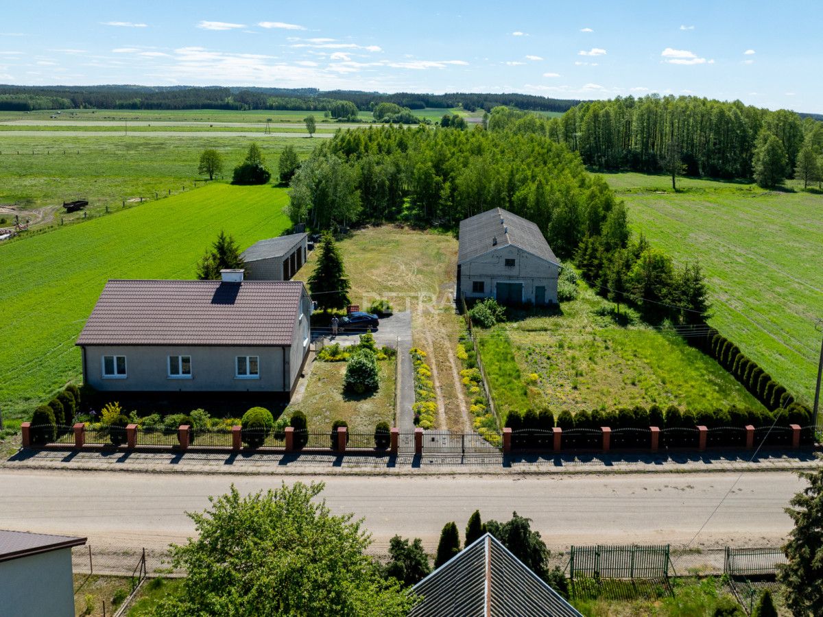 dom wolnostojący, 5 pokoi Zembrzus-Mokry Grunt. Zdjęcie 2