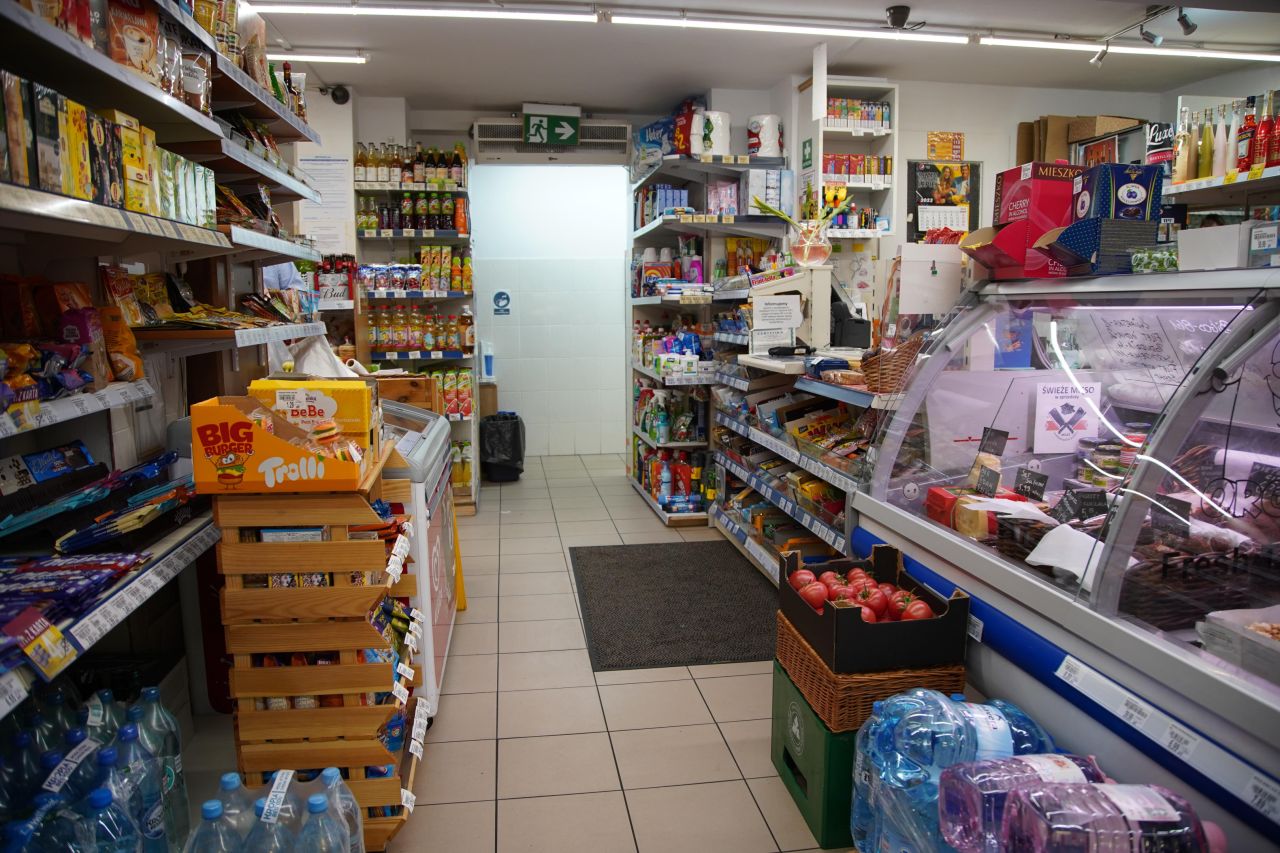 Lokal Warszawa Ursynów, ul. Bronisława Pietraszewicza "Lota". Zdjęcie 4