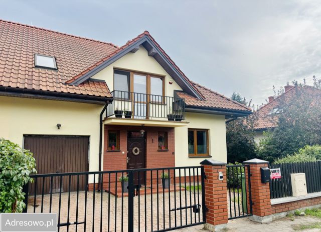 bliźniak, 5 pokoi Marki, ul. Podolska. Zdjęcie 1
