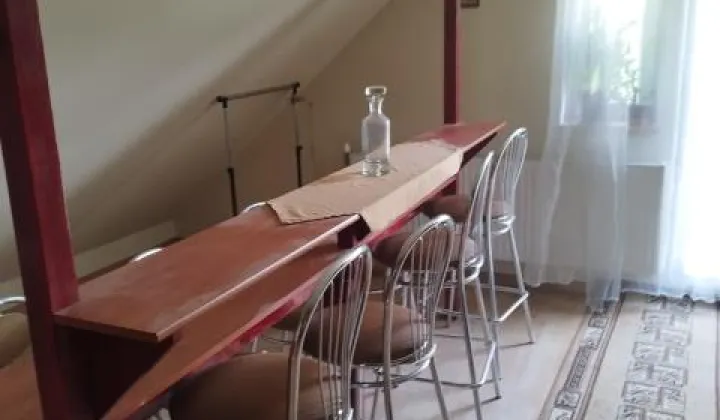 dom wolnostojący, 8 pokoi Glichów