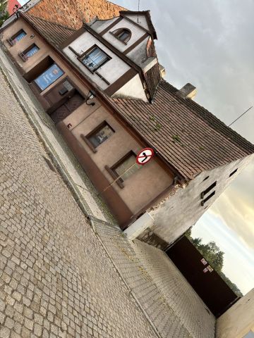 dom wolnostojący Sułów, rynek Rynek. Zdjęcie 1