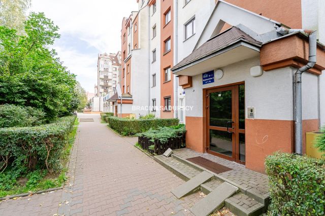 Mieszkanie 2-pokojowe Kraków Podgórze Duchackie, ul. Marii i Bolesława Wysłouchów. Zdjęcie 2