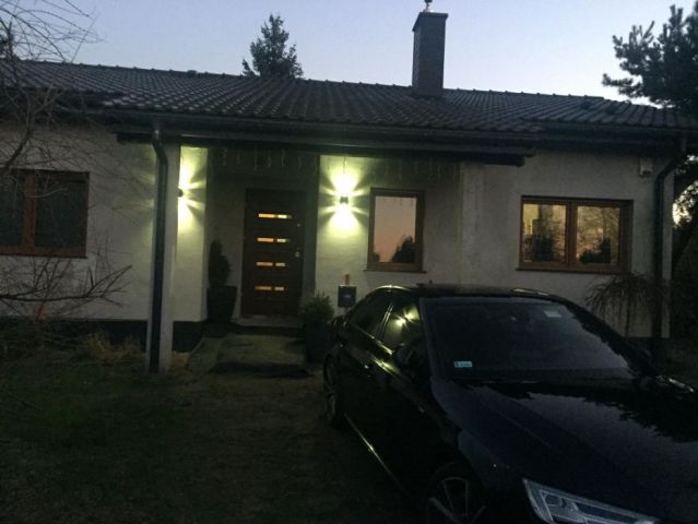 dom wolnostojący, 3 pokoje Aleksandrów Łódzki Łomnik. Zdjęcie 1