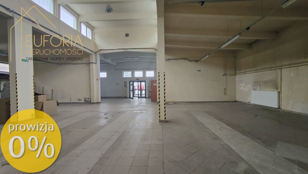 Hala/magazyn Piotrków Trybunalski, al. 3 Maja. Zdjęcie 3
