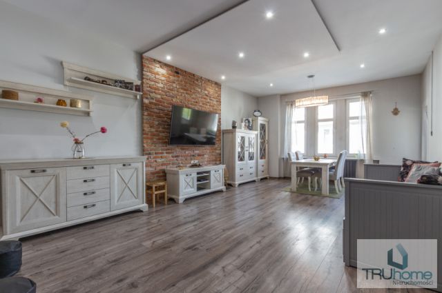 Mieszkanie 3-pokojowe Katowice Śródmieście, ul. Jana Matejki. Zdjęcie 2