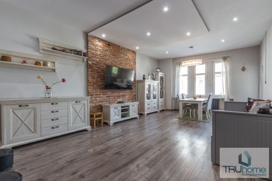 Mieszkanie 3-pokojowe Katowice Śródmieście, ul. Jana Matejki. Zdjęcie 2